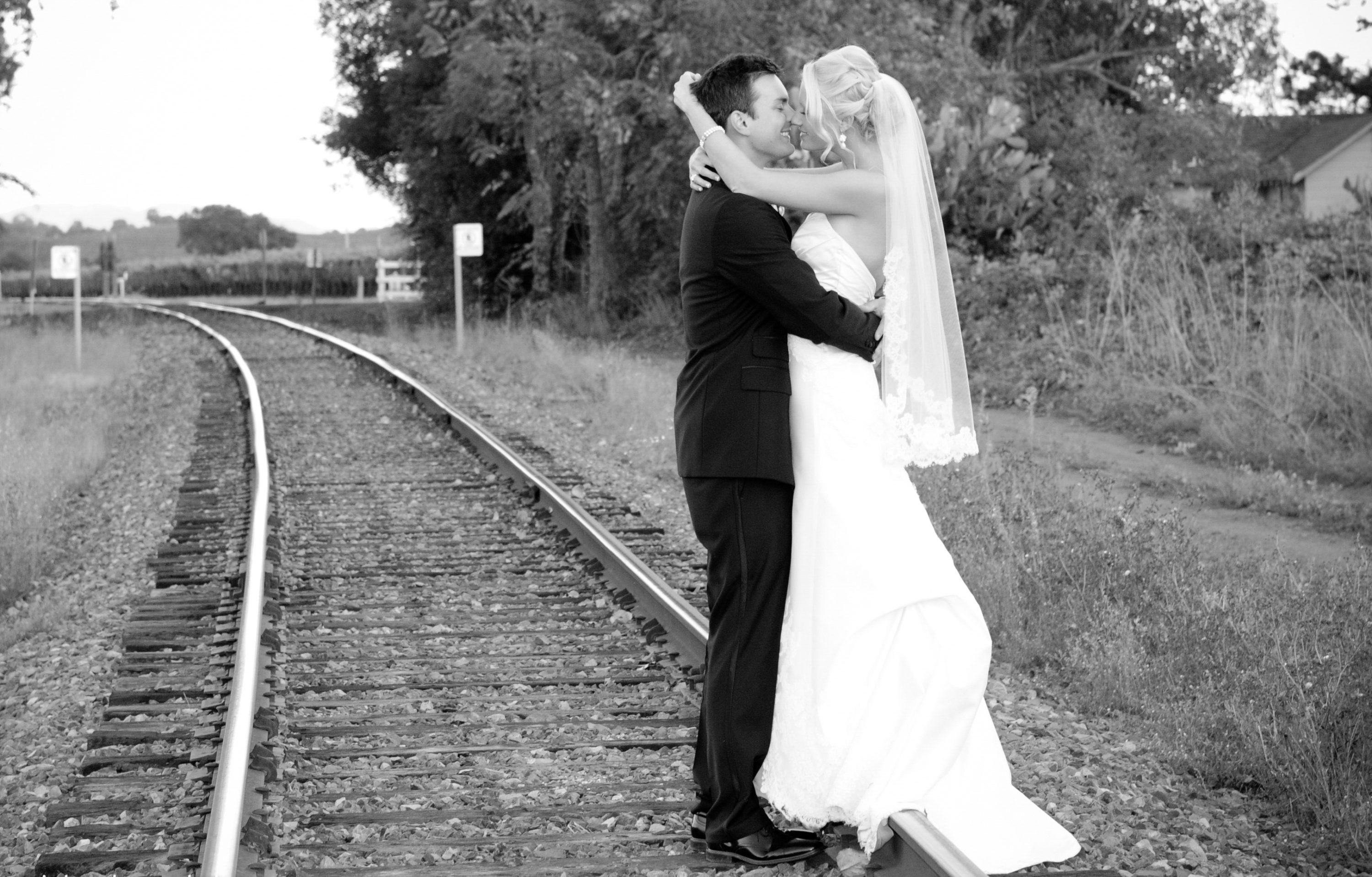 Elope in wine country
